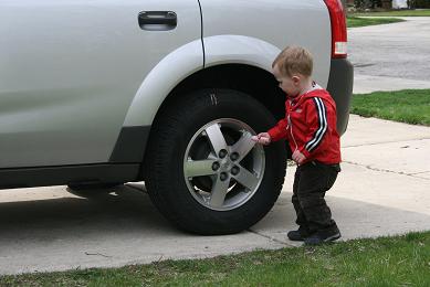 chalkingthecar.jpg