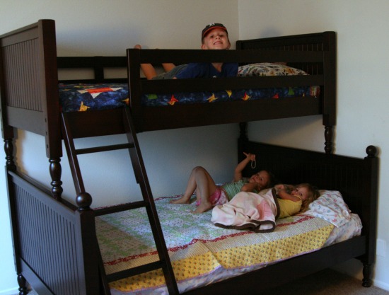 bunk bed 002