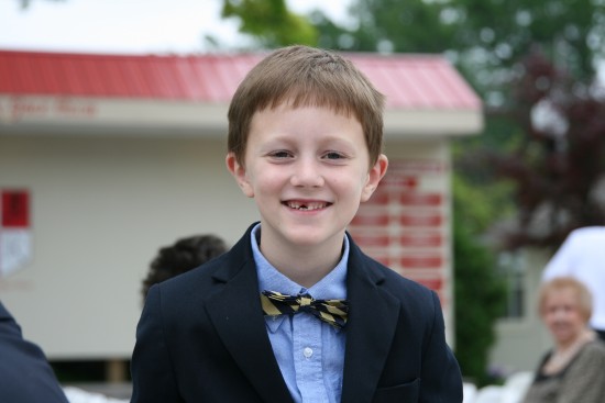 He pulled the tooth out just a couple hours before the wedding!