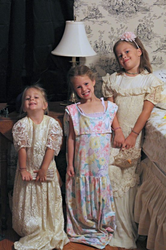girls dress up